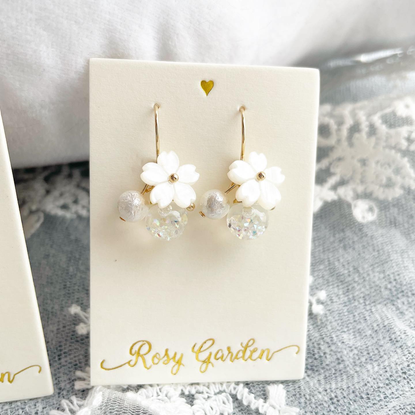 小清新櫻花水晶球耳環 可換耳夾