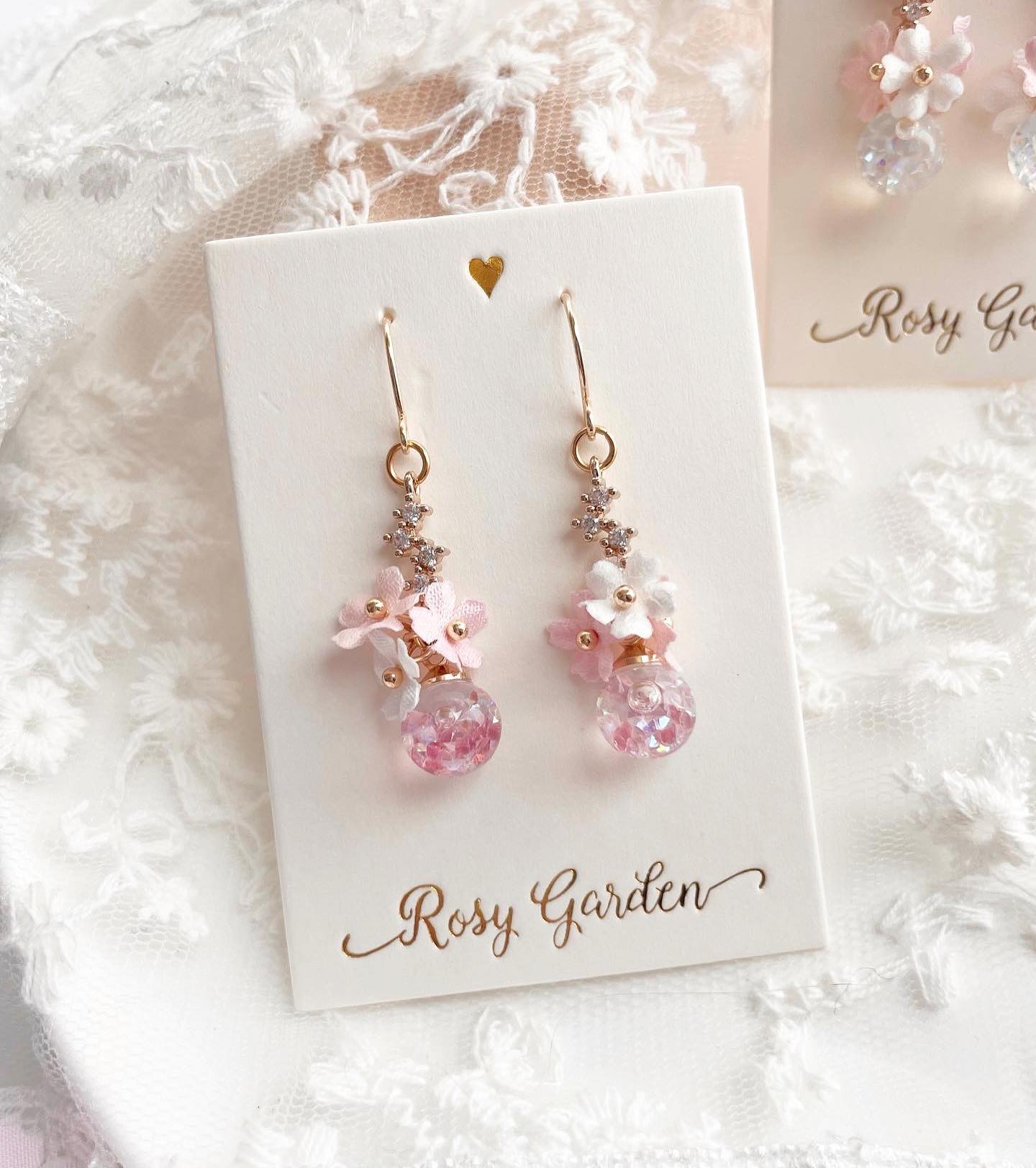 三色漸層布藝櫻花閃石水晶球耳環 可換耳夾