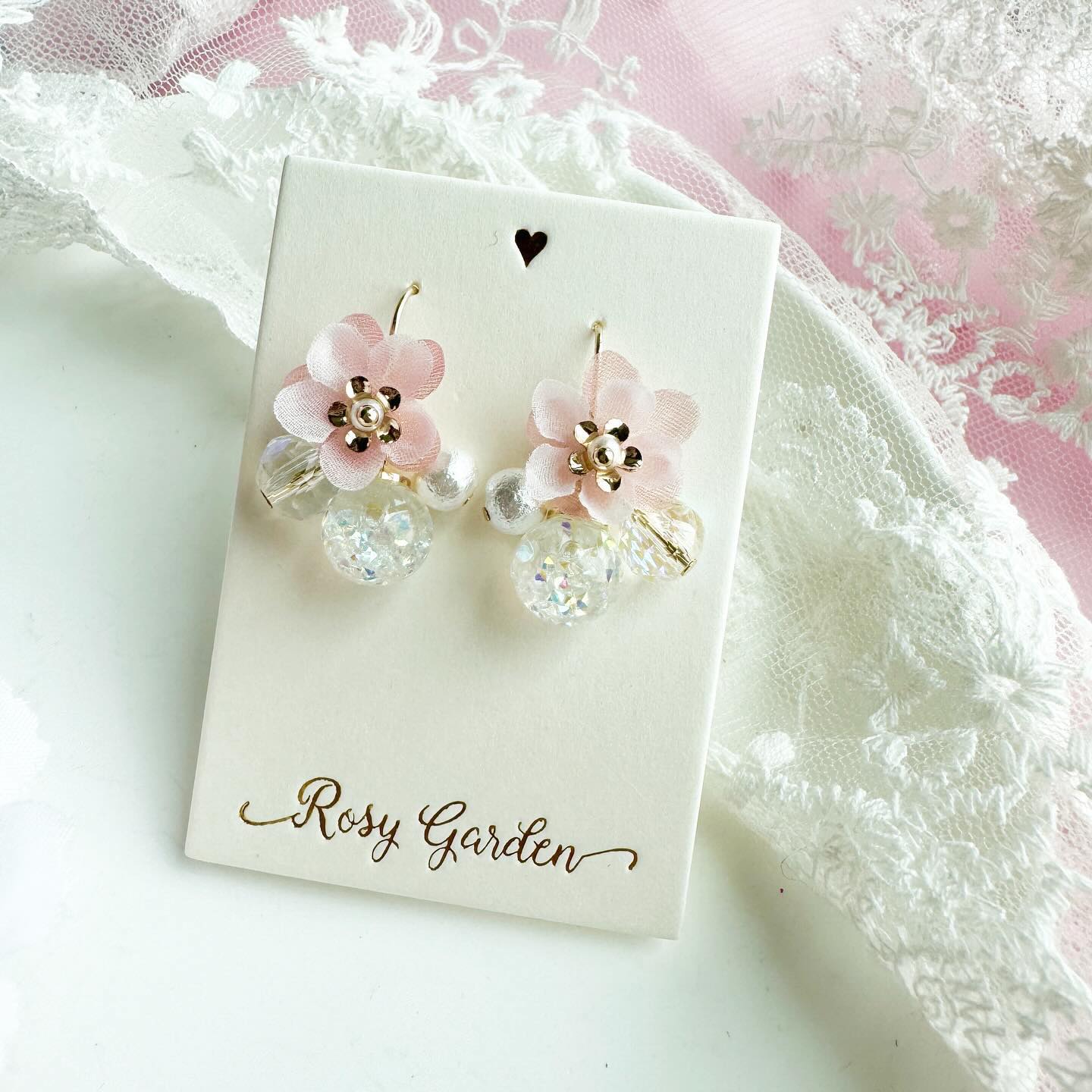 雪紡重瓣櫻花水晶球耳環 可換耳夾【簡約款】