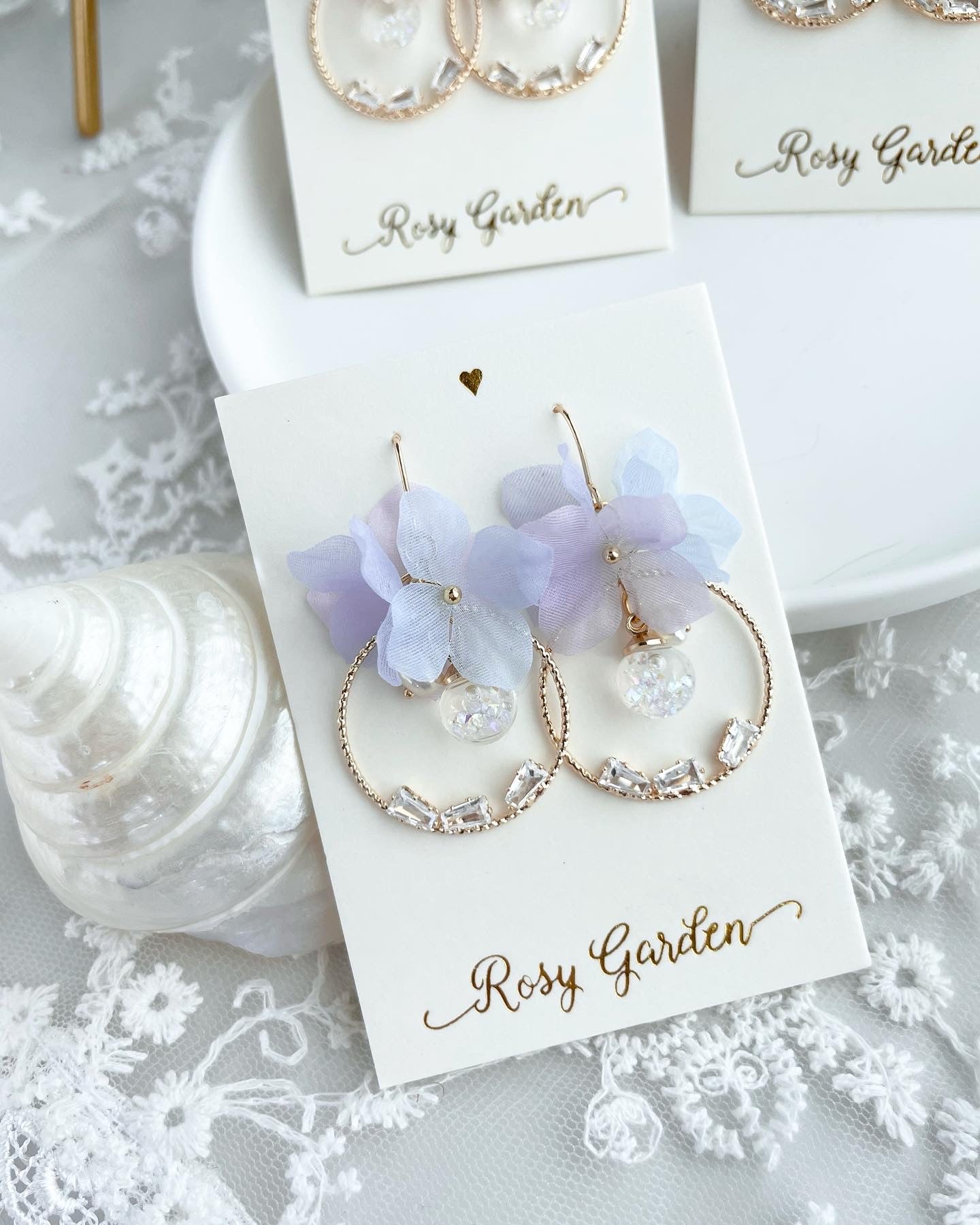 夢幻雪紡繡球花水晶球耳環 可換耳夾【閃閃鋯石款】