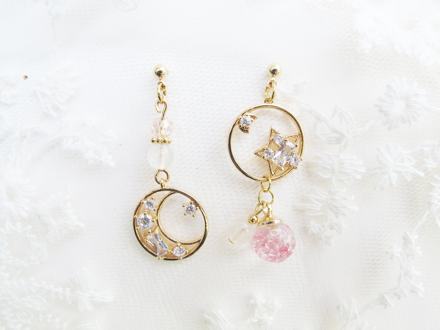 月亮女神流沙水晶球耳環 可換耳夾