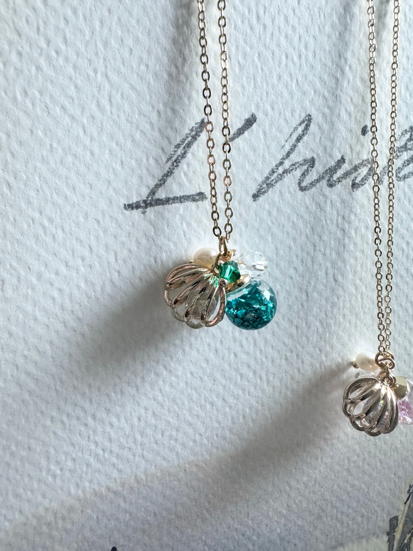 貝殼流沙水晶球頸鍊