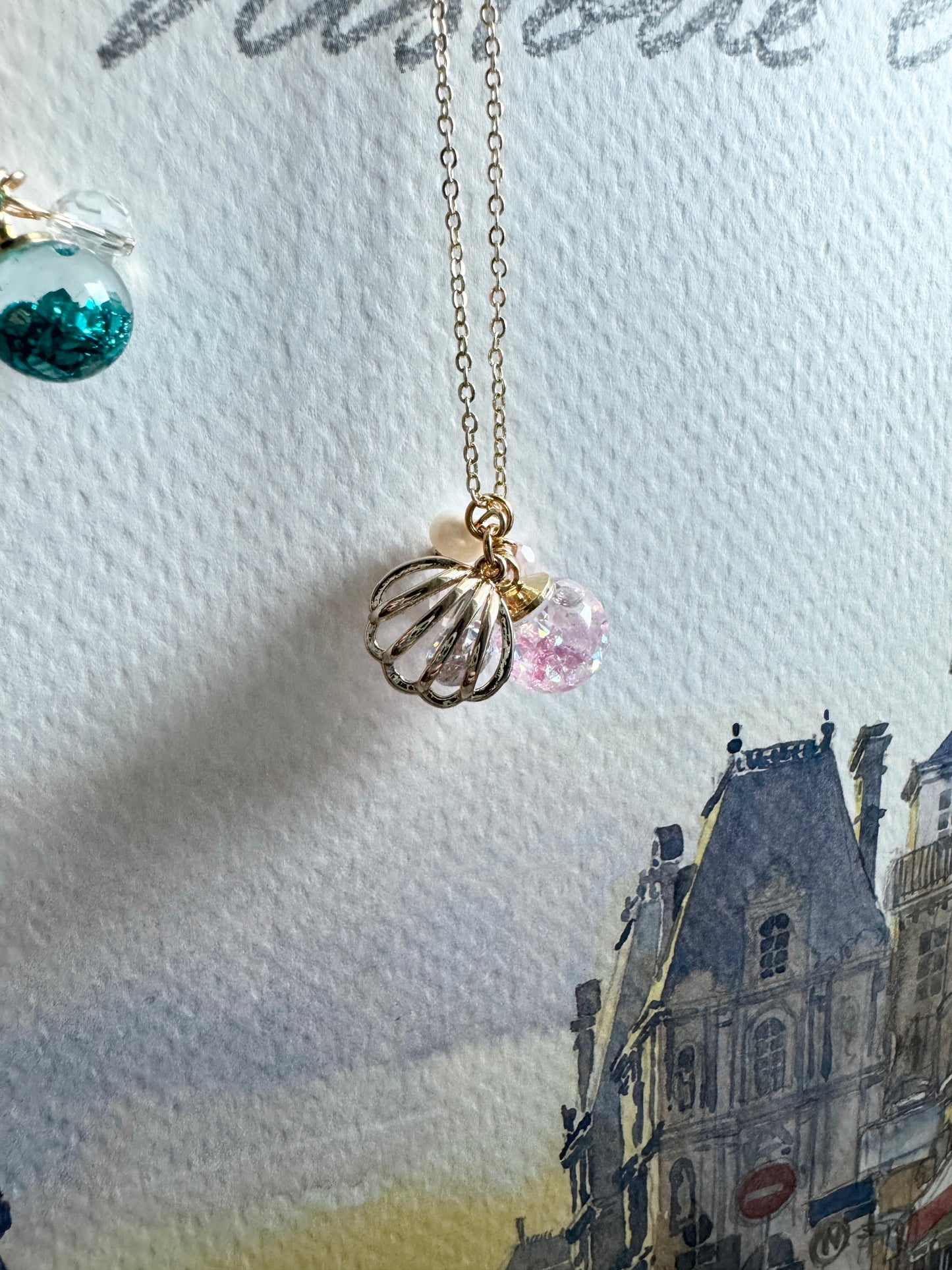 貝殼流沙水晶球頸鍊