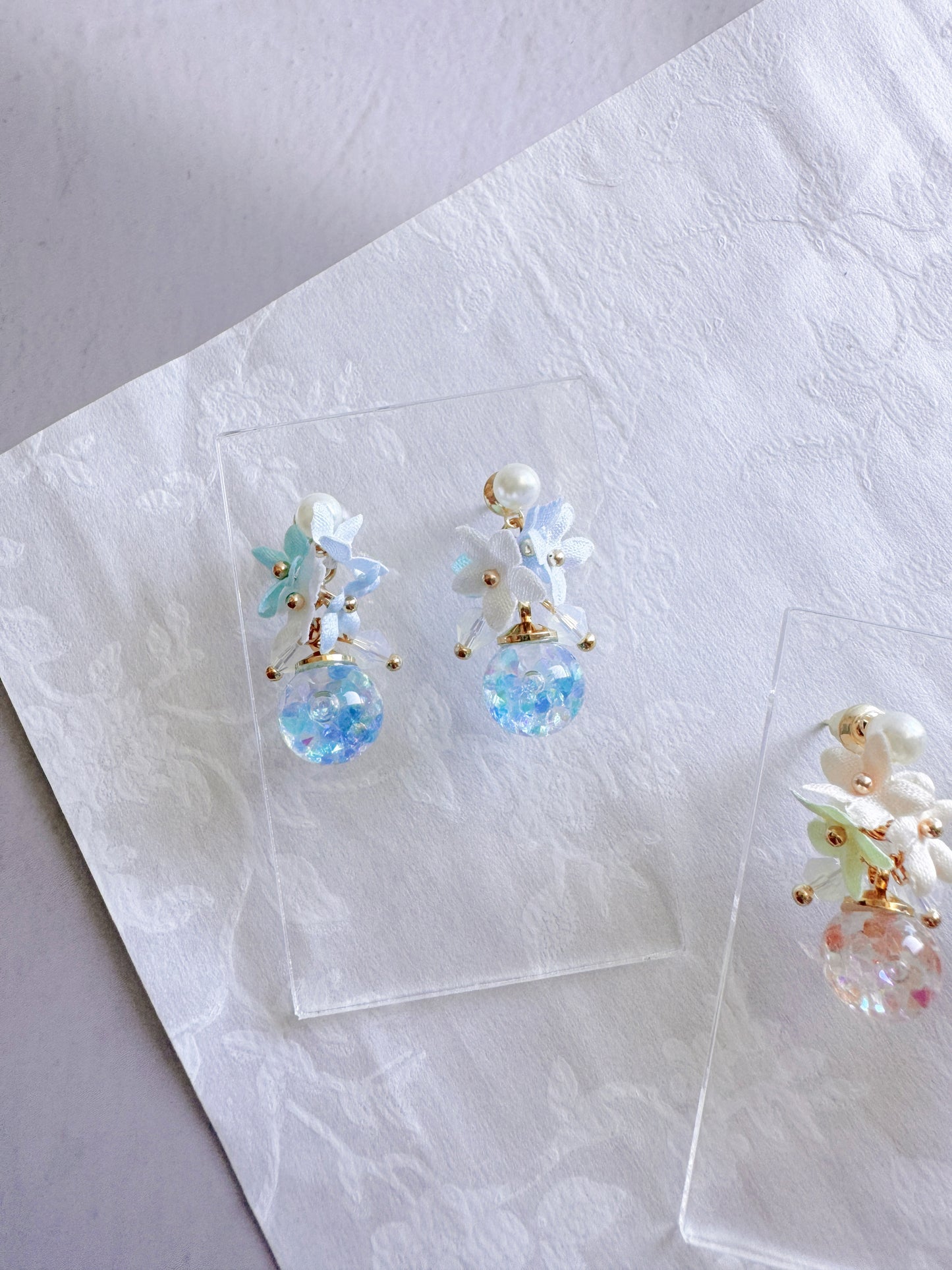 五瓣尖角花花水晶球耳環 可換耳夾
