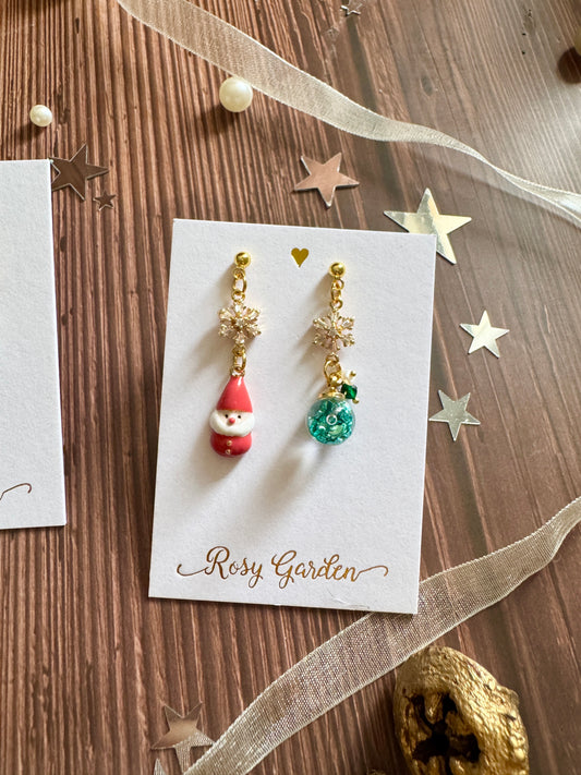 小小聖誕老人水晶球耳環 可換耳夾