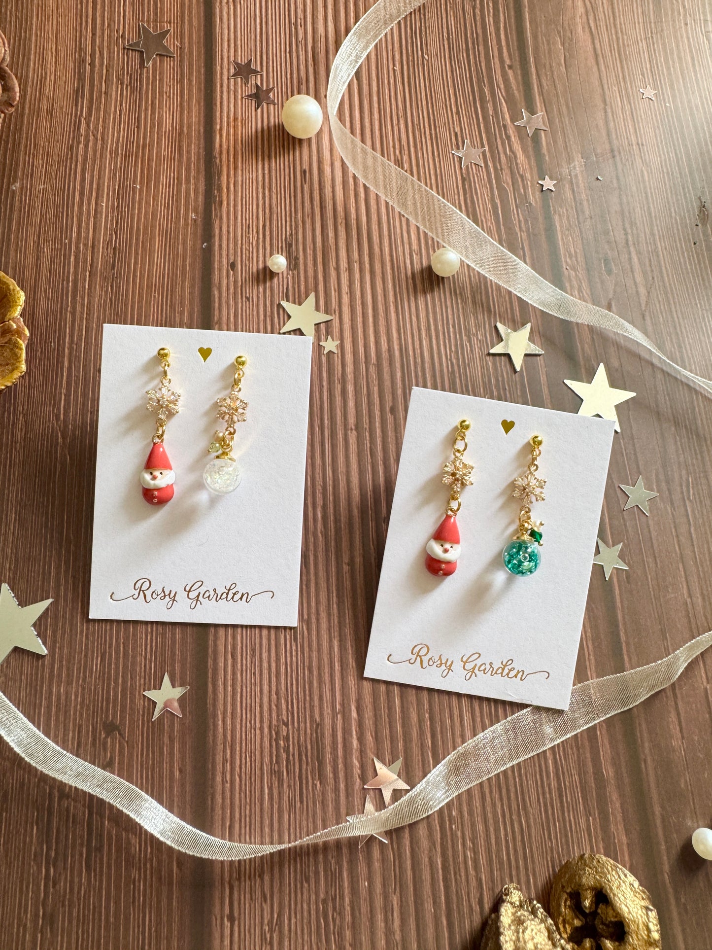 小小聖誕老人水晶球耳環 可換耳夾