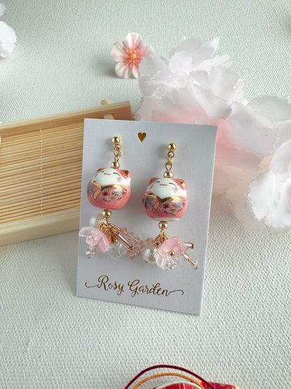 粉紅色招財貓櫻花水晶球耳環