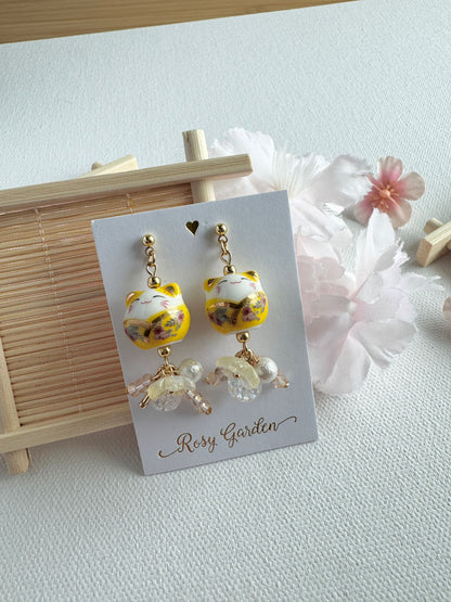 金運招財貓櫻花水晶球耳環