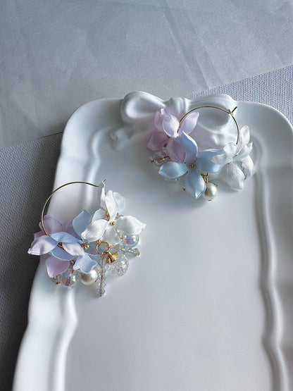 香港手作耳環 - 緞面繡球花水晶球花環耳環 夢幻色 (Handmade Earrings)