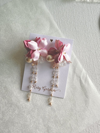 香港手作耳環 - 緞面繡球花晶串水晶球耳環 粉紅色 (Handmade Earrings hk)
