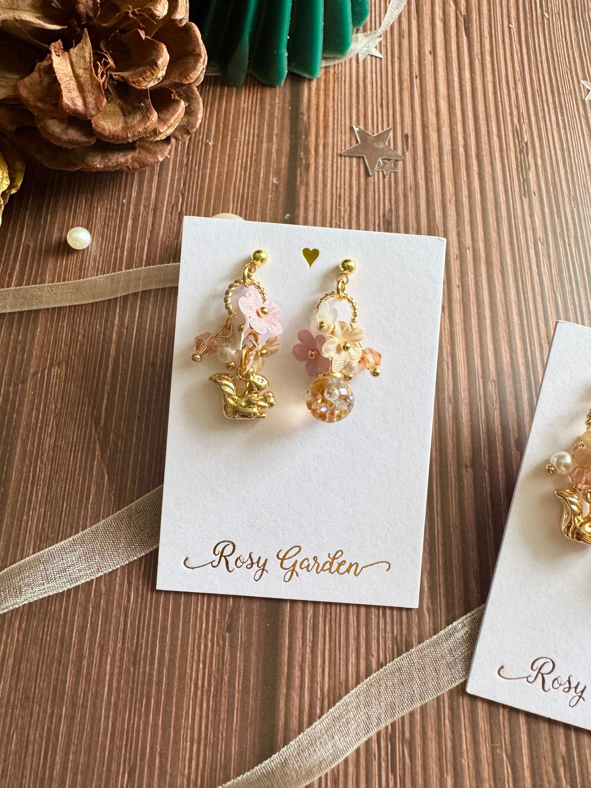 棕色小松鼠 水晶球耳環